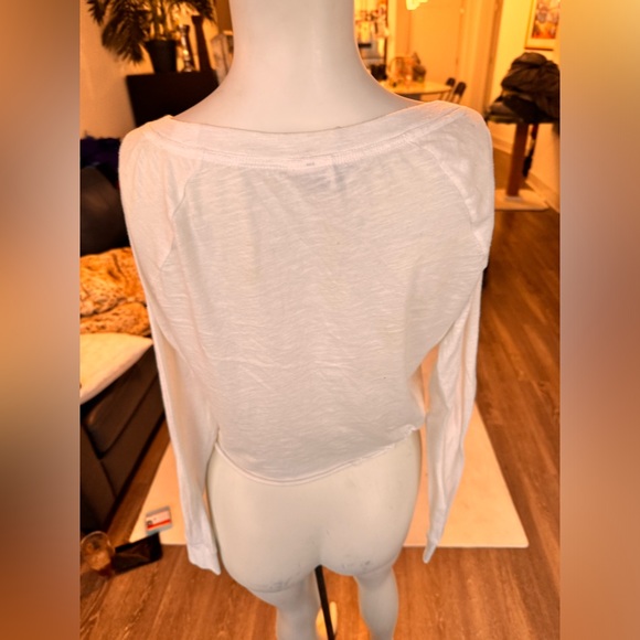 Victoria’s Secret pink shirt - Picture 4 of 6